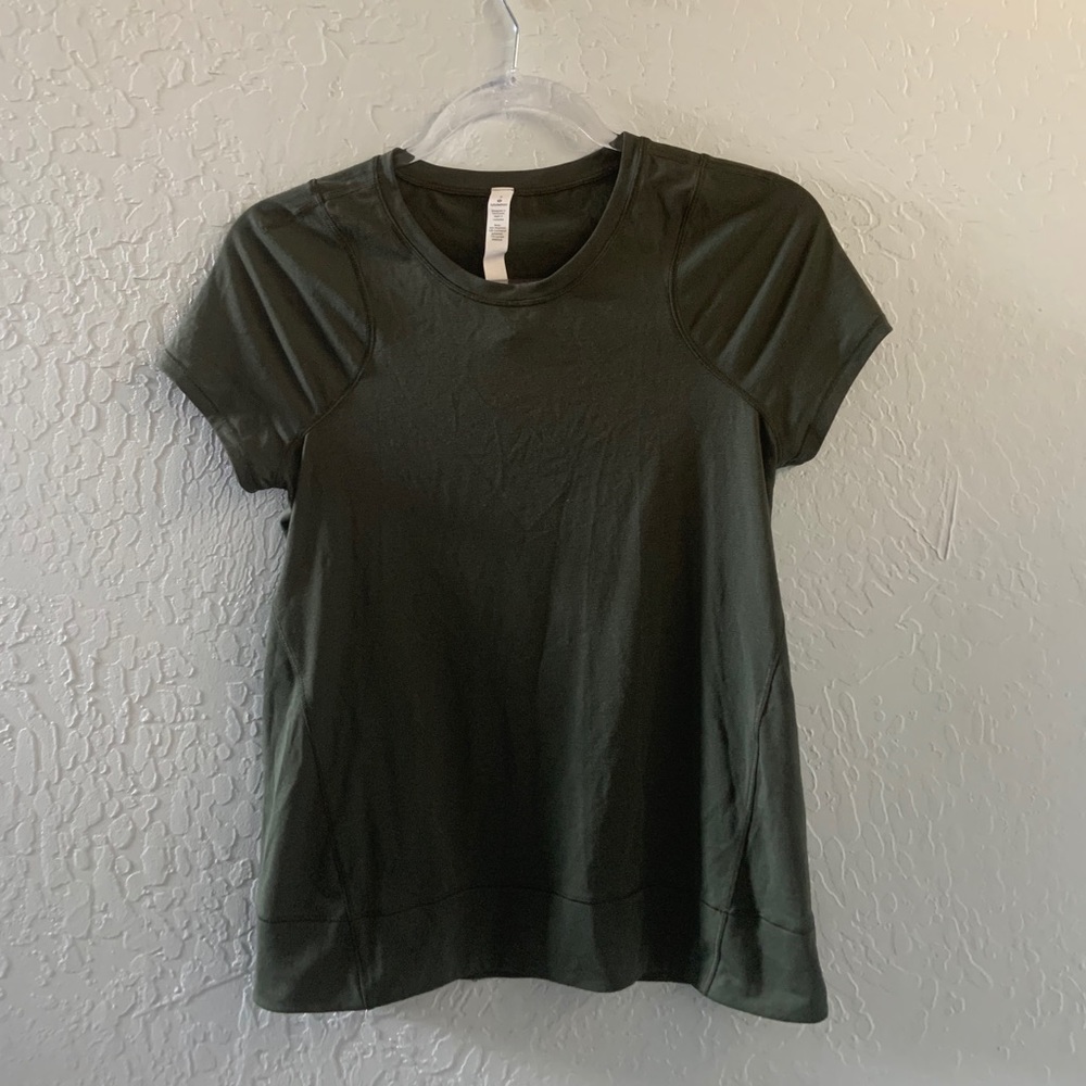 LuluLemon Work Out Tee